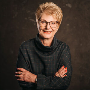 KI verändert Junior-Jobs: Erfahren Sie, wie Unternehmen durch smarte Personal- & Unternehmensentwicklung Nachwuchstalente fördern und Wettbewerbsvorteile sichern.